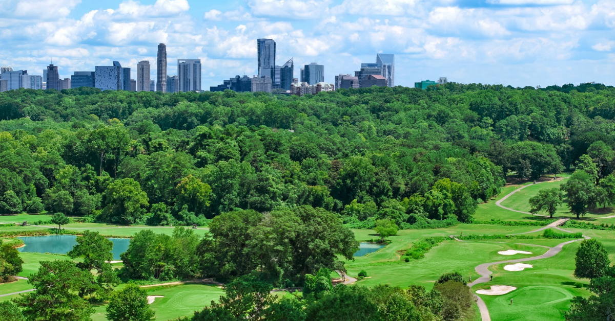 Buckhead or Midtown? Comparing Atlanta’s Two Premier Neighborhoods for Luxury Condominium Living